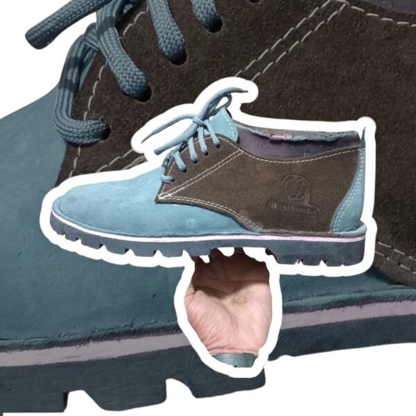 2 tone Grey & brown af