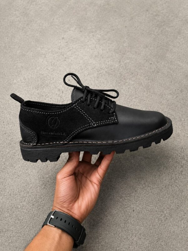 2 Tone Black