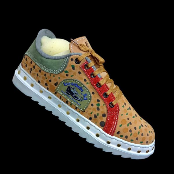 Cheaters Sneakers